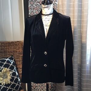 Elegant Black Velvet Women's Blazer